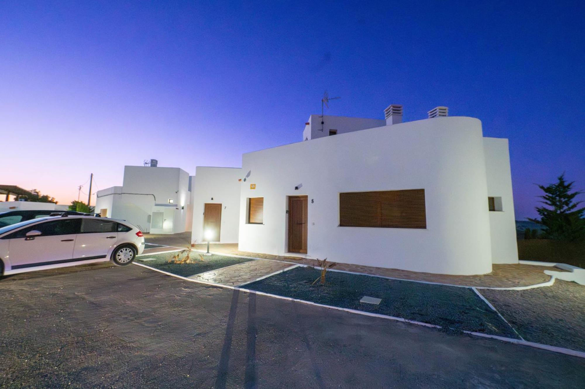Complejo Turistico Los Bayiyos Agua Amarga  Exterior foto